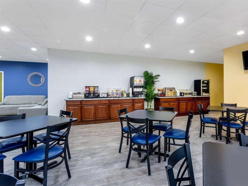 Days Inn By Wyndham Hampton Near Coliseum Convention Center Luaran gambar