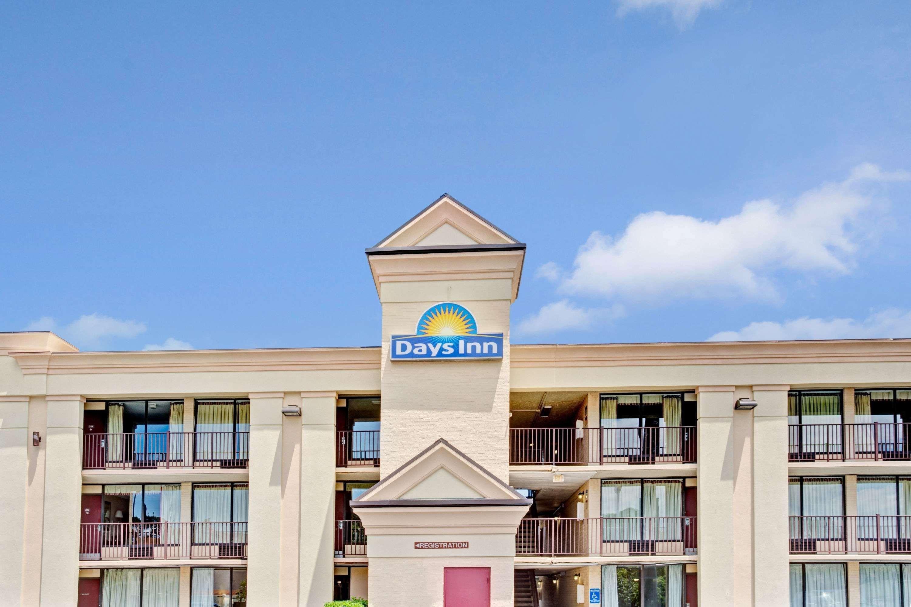 Days Inn By Wyndham Hampton Near Coliseum Convention Center Luaran gambar