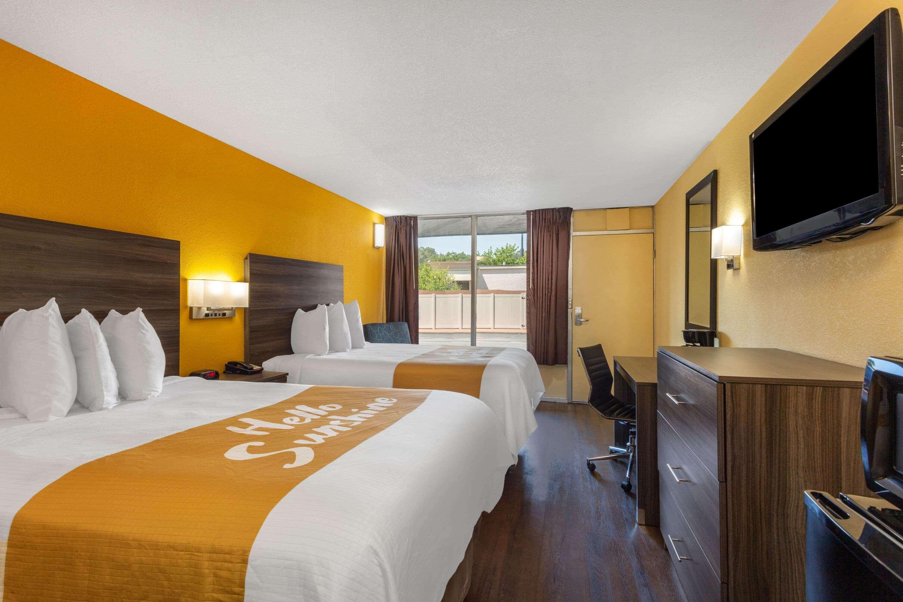 Days Inn By Wyndham Hampton Near Coliseum Convention Center Luaran gambar